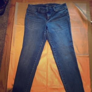 New York and Company legging jeans size 8